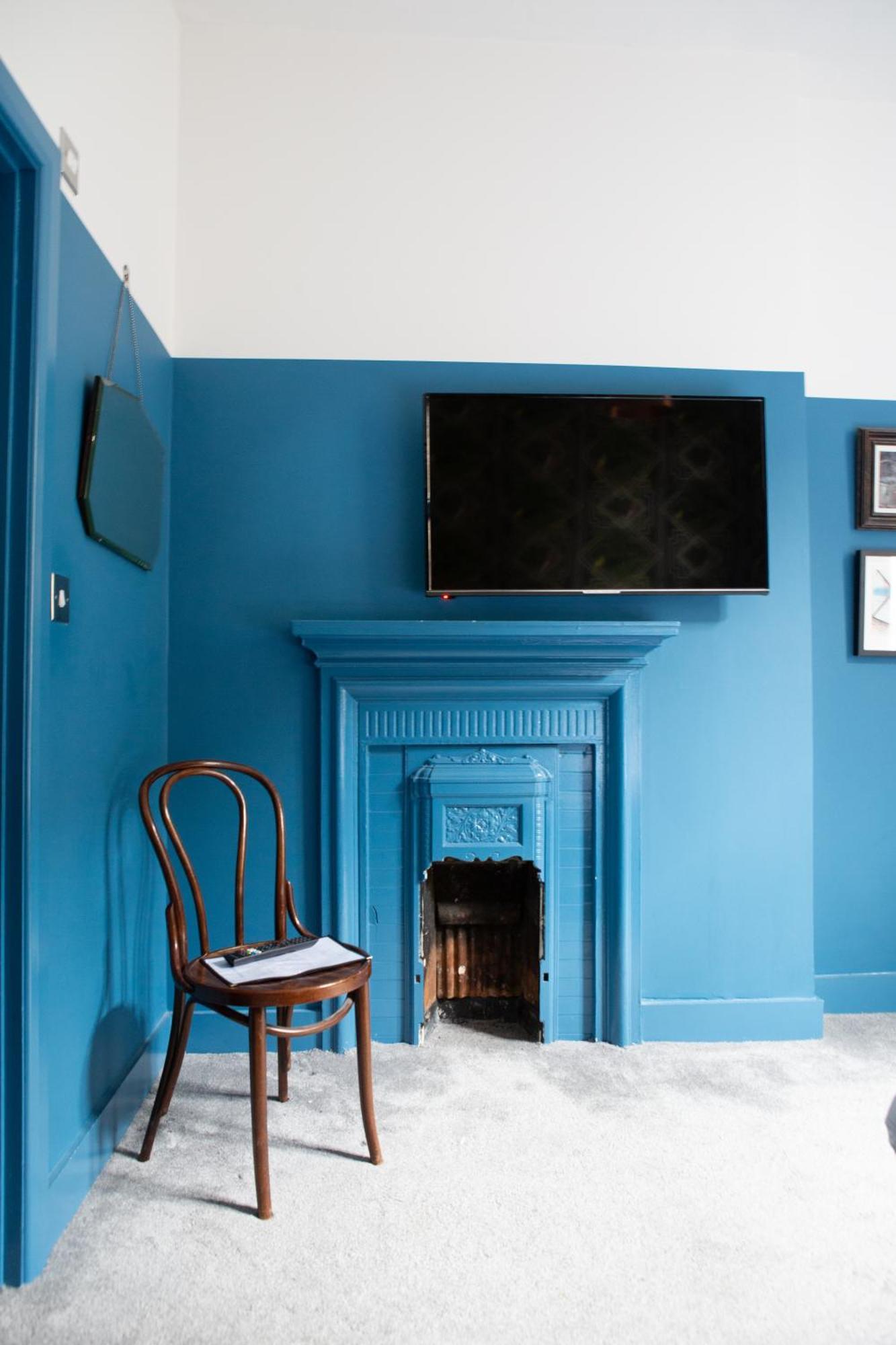 The Crown Rooms London Exterior photo